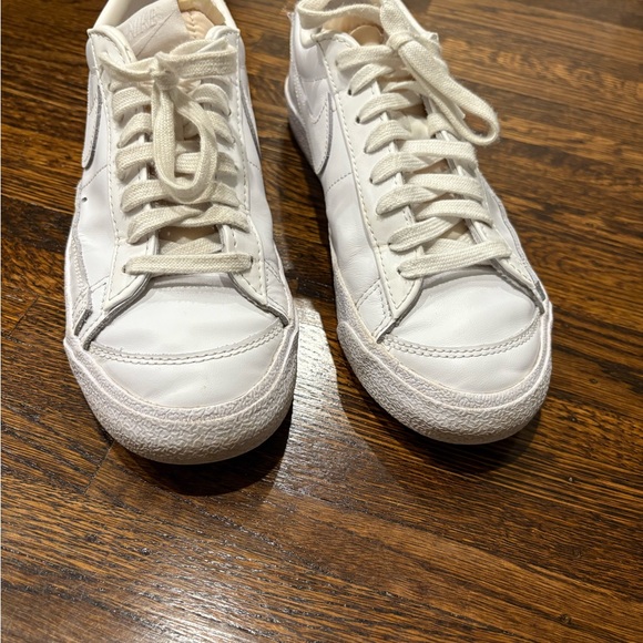 Nike Shoes - Nike Low Blazer White Sneakers